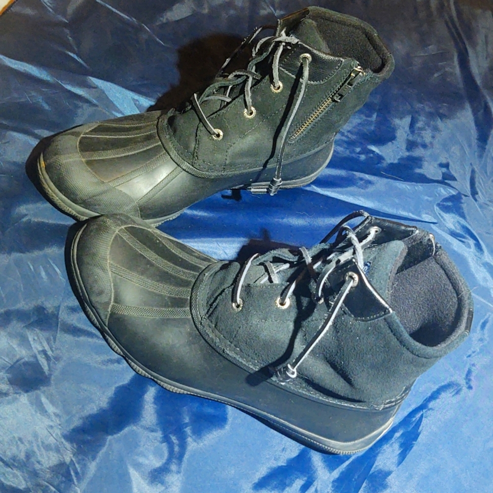 Sperry Black Boots